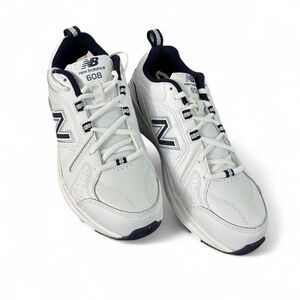 New Balance MX608v5